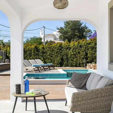 Casa Lourenco Holiday home